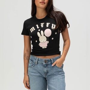 NWT Tillys x Miffy Balloon Short Sleeve Tee Size Medium